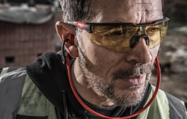 Milwaukee Safety Glasses are a durable and reliable option for construction and building professionals Milwaukee Yellow Lens Safety Glasses