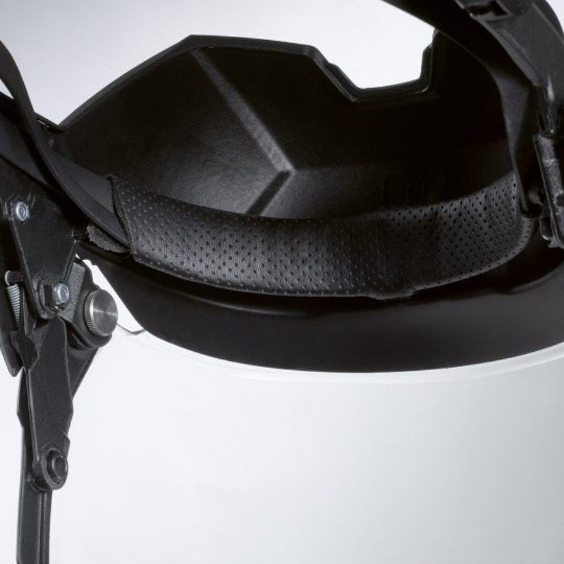 Magnetic levers allow for quick attachment of visor to helmet Helmet comes with fully replaceable parts incase of breakages